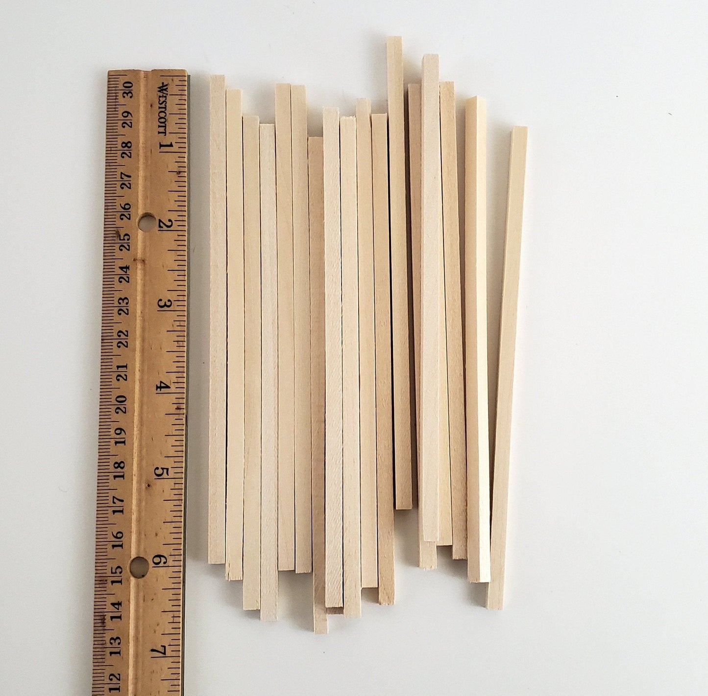 Wood Beams Posts 3/16 x 3/16 x 6" long x20 Basswood Model Making Dollhouses Dioramas - Miniature Crush